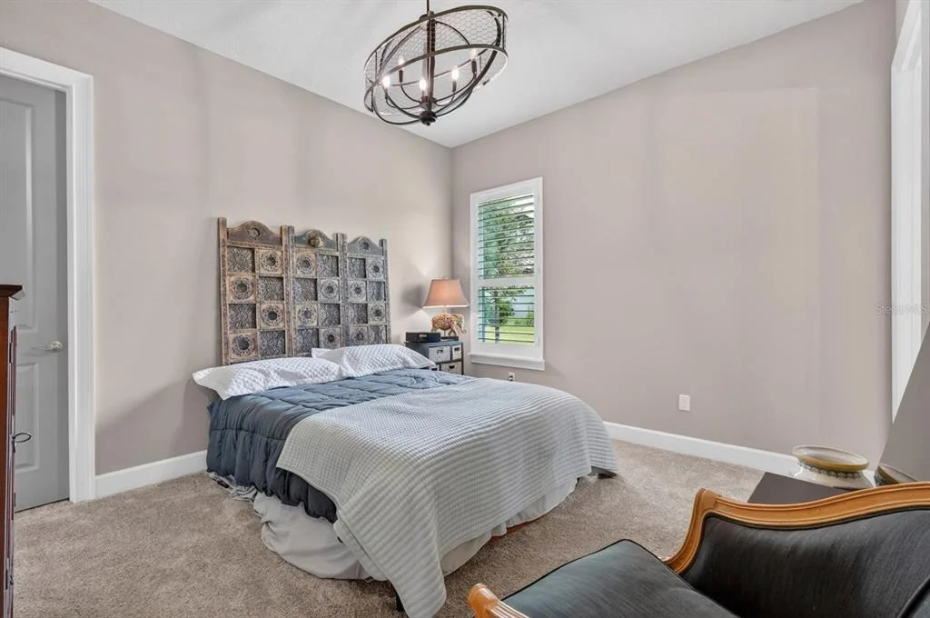 Photo of 1023 SUDBURY LANE