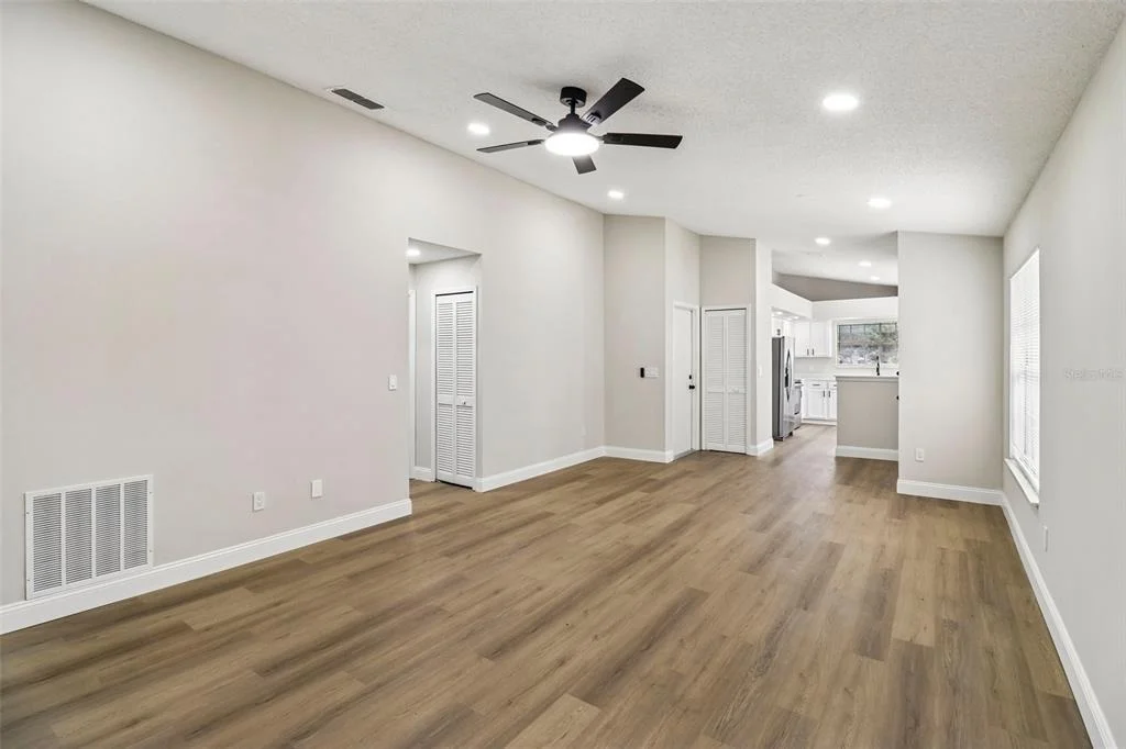 Photo of 106 LAMPLIGHTER DRIVE