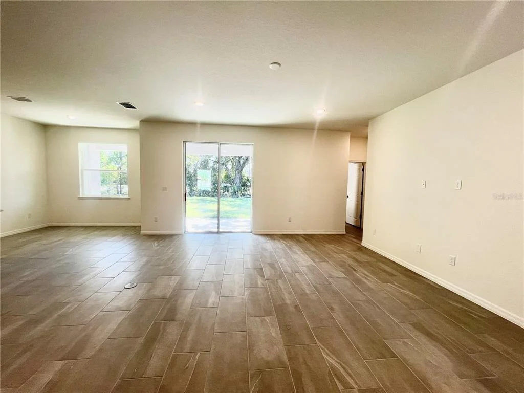Photo of 4 LYNBROOK DRIVE
