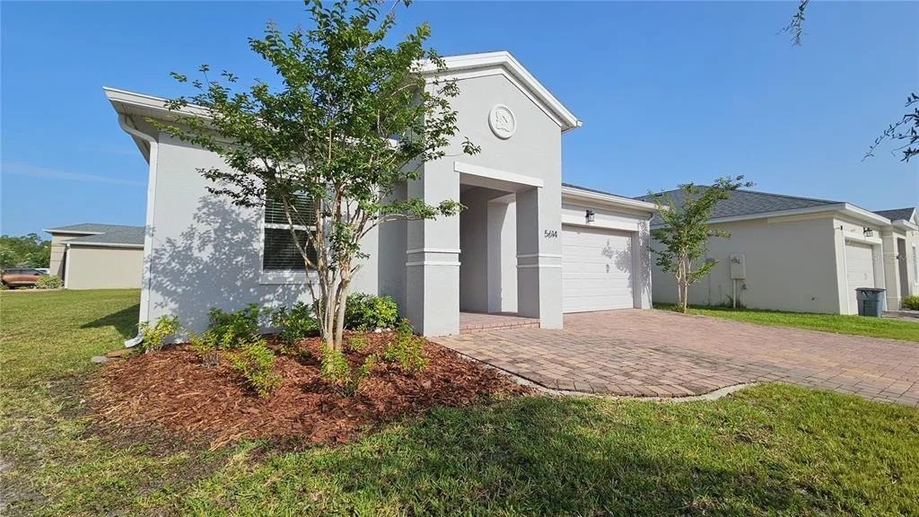 Photo of 5614 ESTERO LOOP