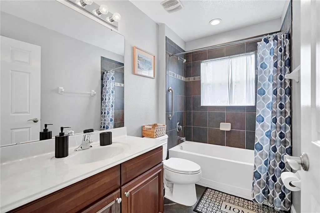 Photo of 2803 BOATING BOULEVARD