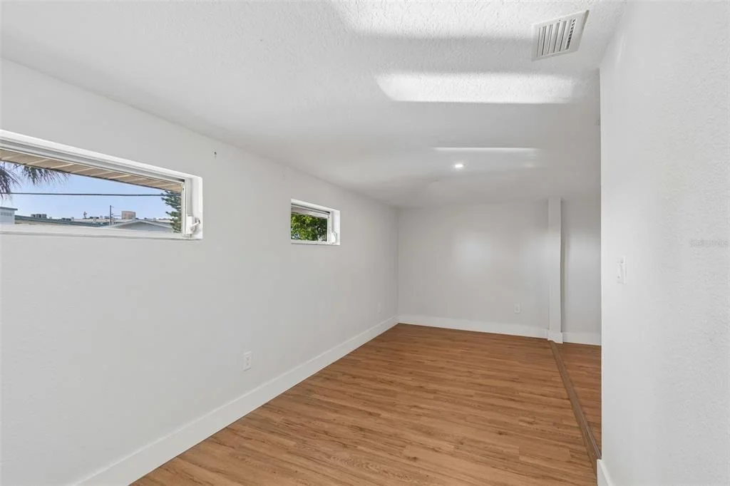 Photo of 125 HARBOR BLUFF DRIVE