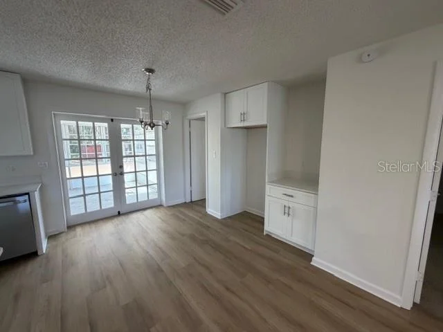 Photo of 3736 PINE CIRCLE