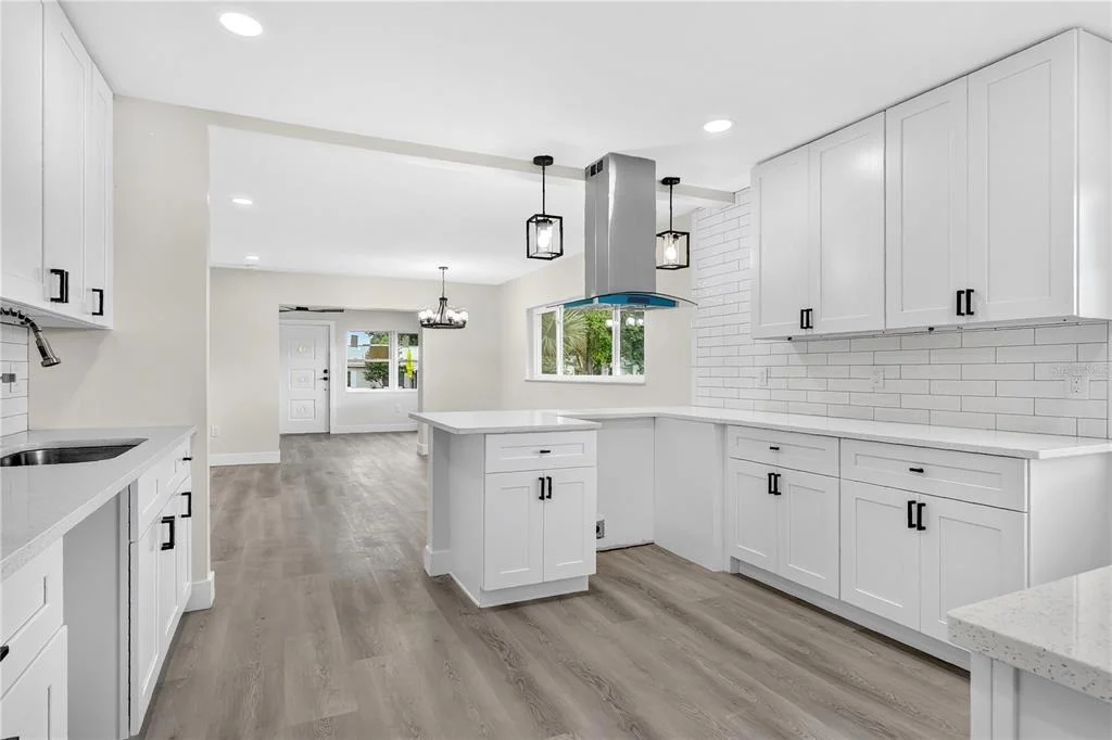 Photo of 2612 ROXBURY ROAD