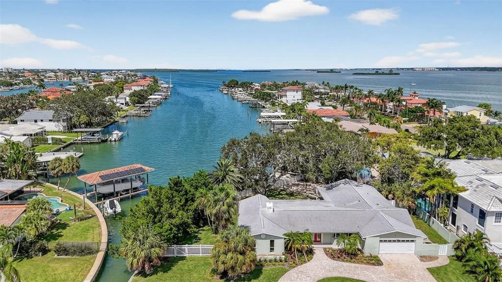 Photo of 514 WINDWARD PASSAGE