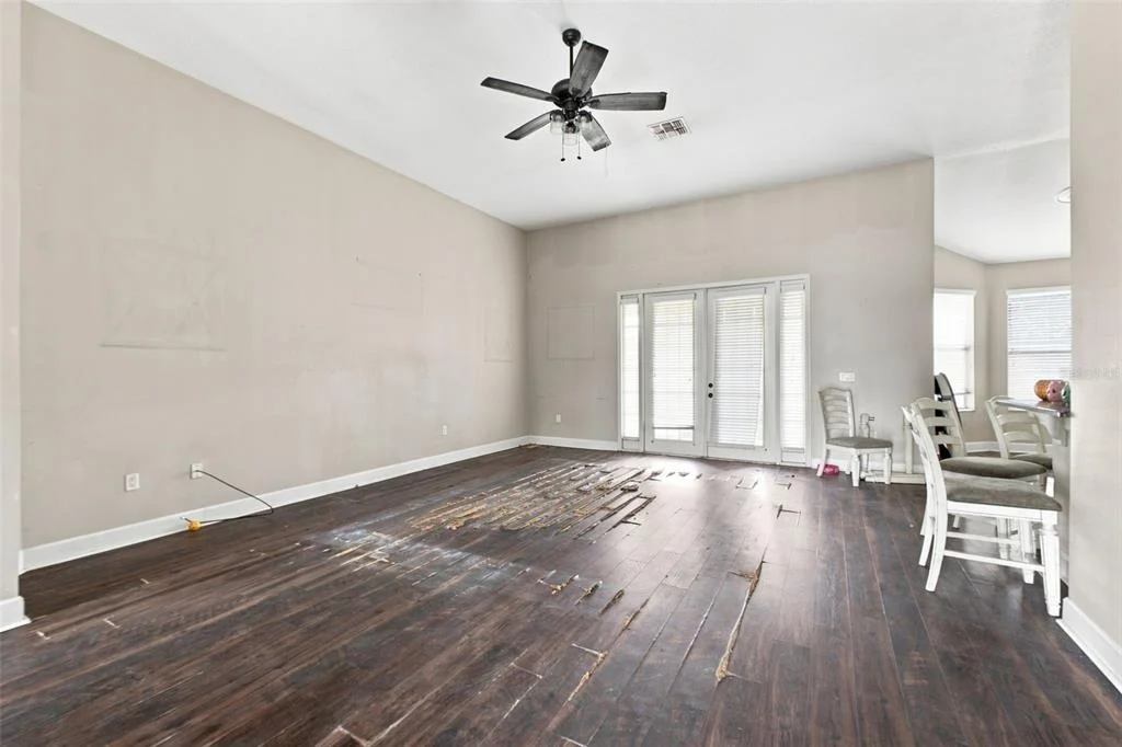 Photo of 5598 THORNGROVE WAY