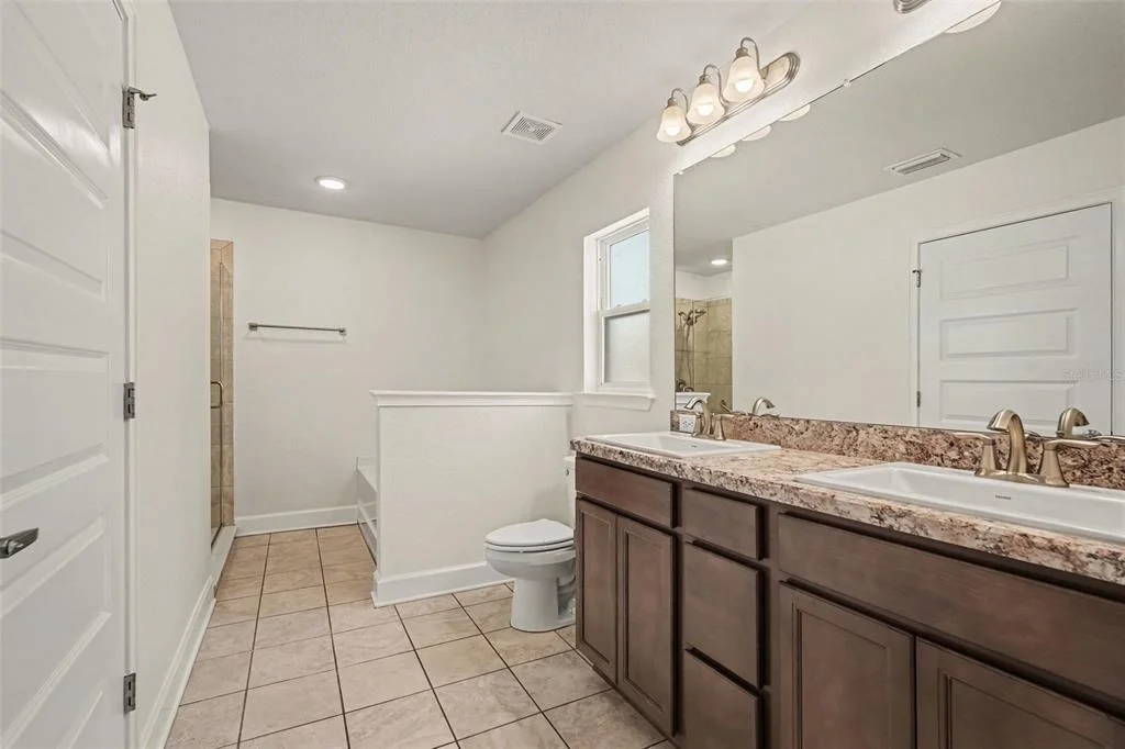 Photo of 2363 RING ROAD