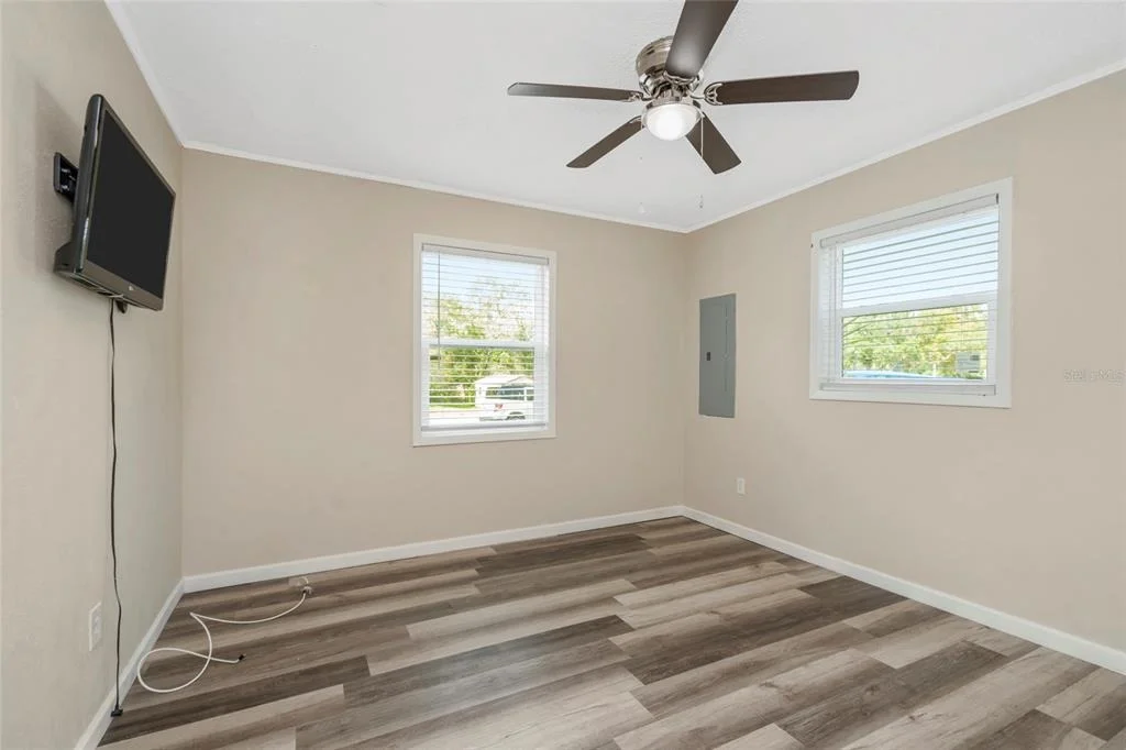 Photo of 7246 SEALAWN DRIVE