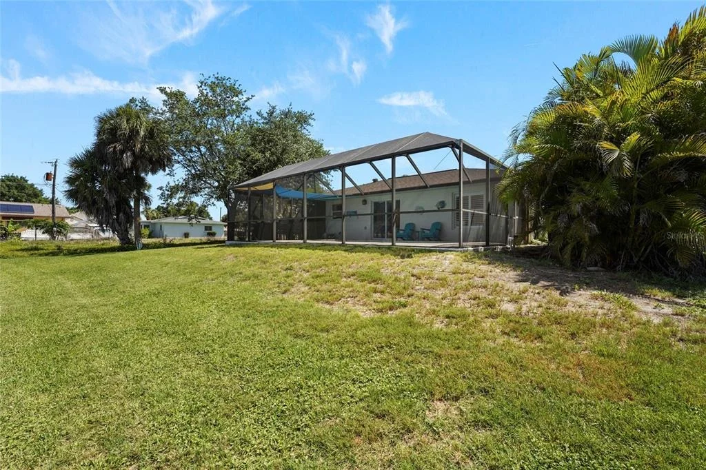 Photo of 2240 GENTIAN ROAD