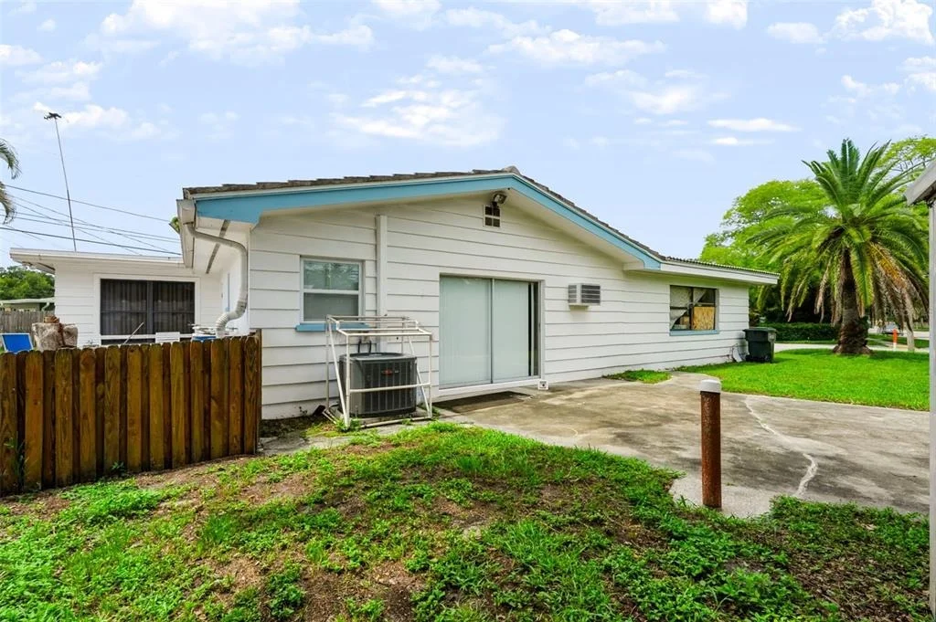 Photo of 2199 NOTTINGHAM DRIVE