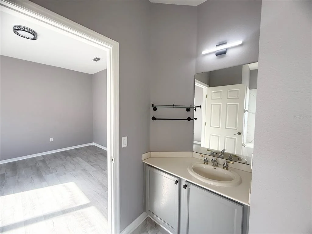 Photo of 130 PRIMA DRIVE