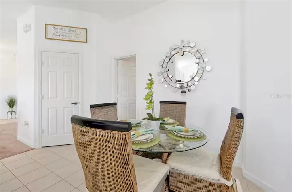Photo of 559 CADIZ LOOP