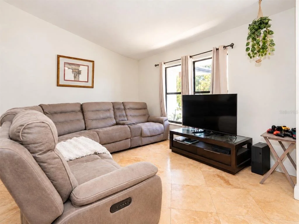 Photo of 2710 WILLOW OAK ROAD