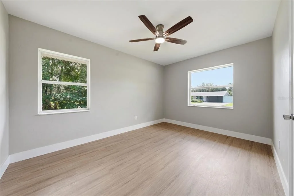 Photo of 141 SE 33RD AVENUE
