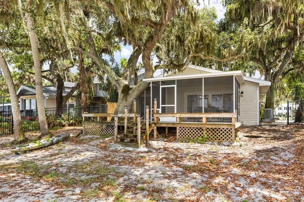 Photo of 2462 FORT LANE ROAD