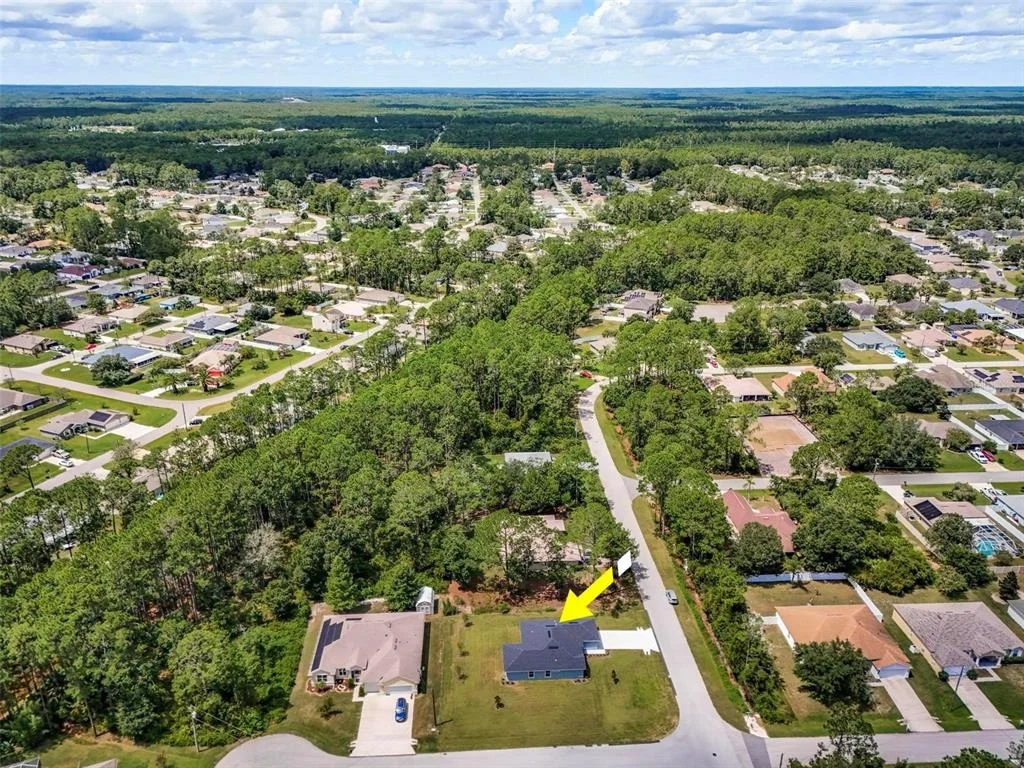 Photo of 52 ROXBORO DRIVE