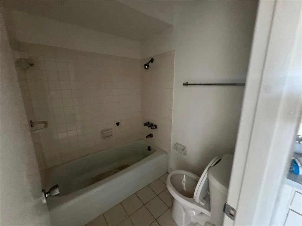 Photo of 652 PARK CIRCLE