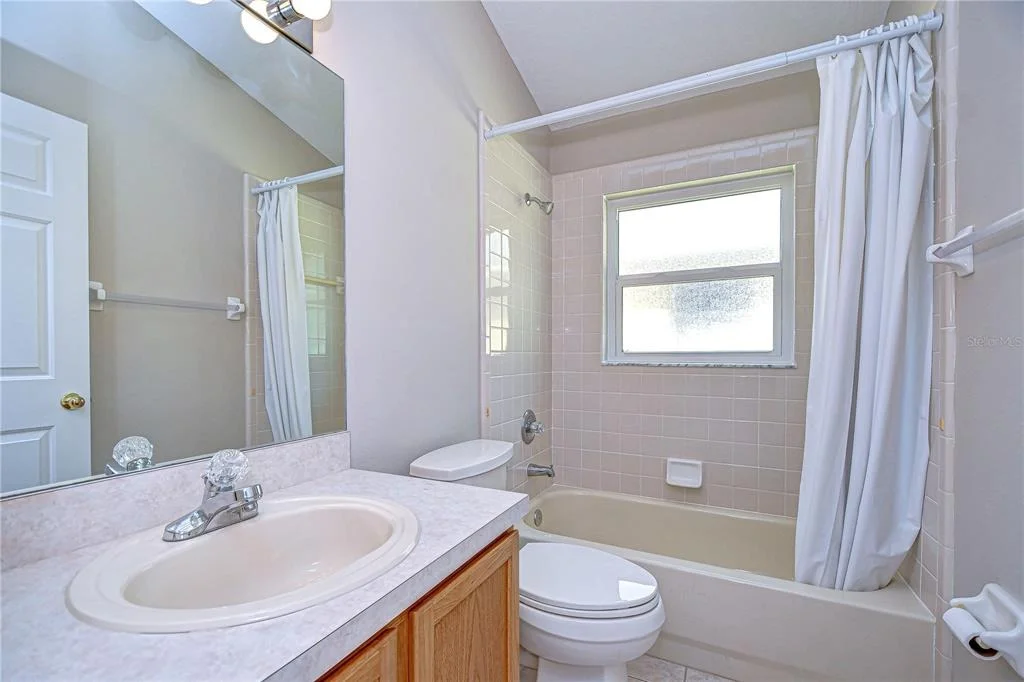 Photo of 2529 CLARESIDE DRIVE