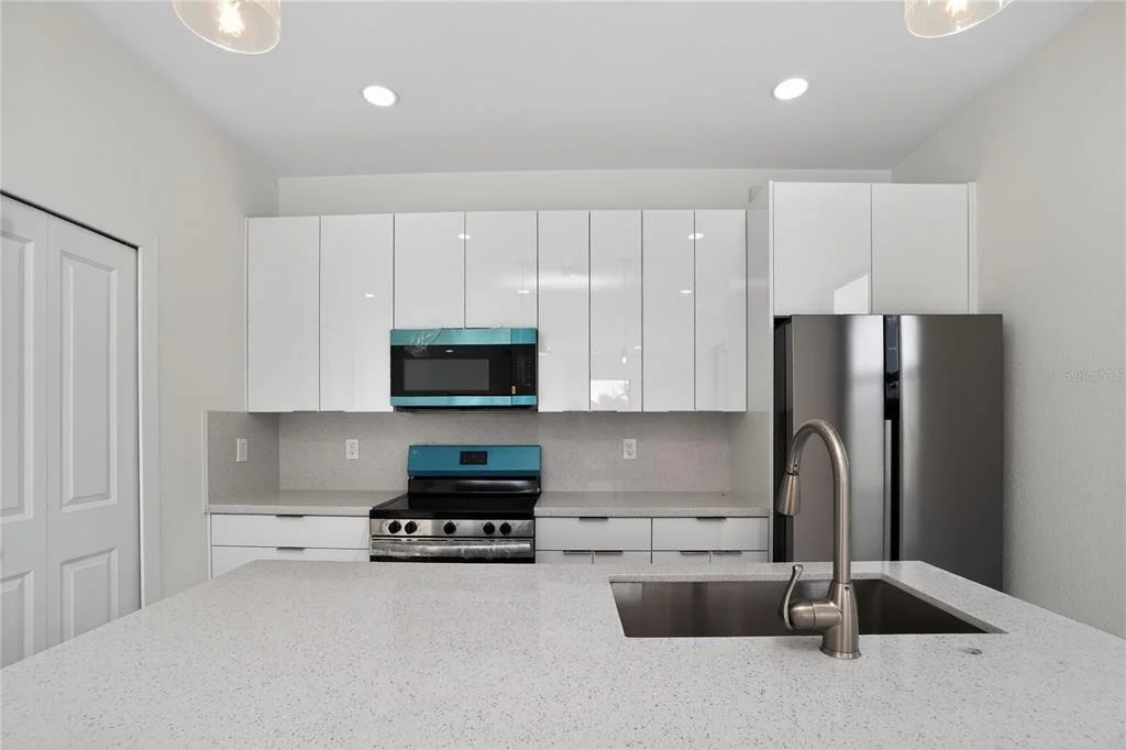 Photo of 336 SUNSET ROAD