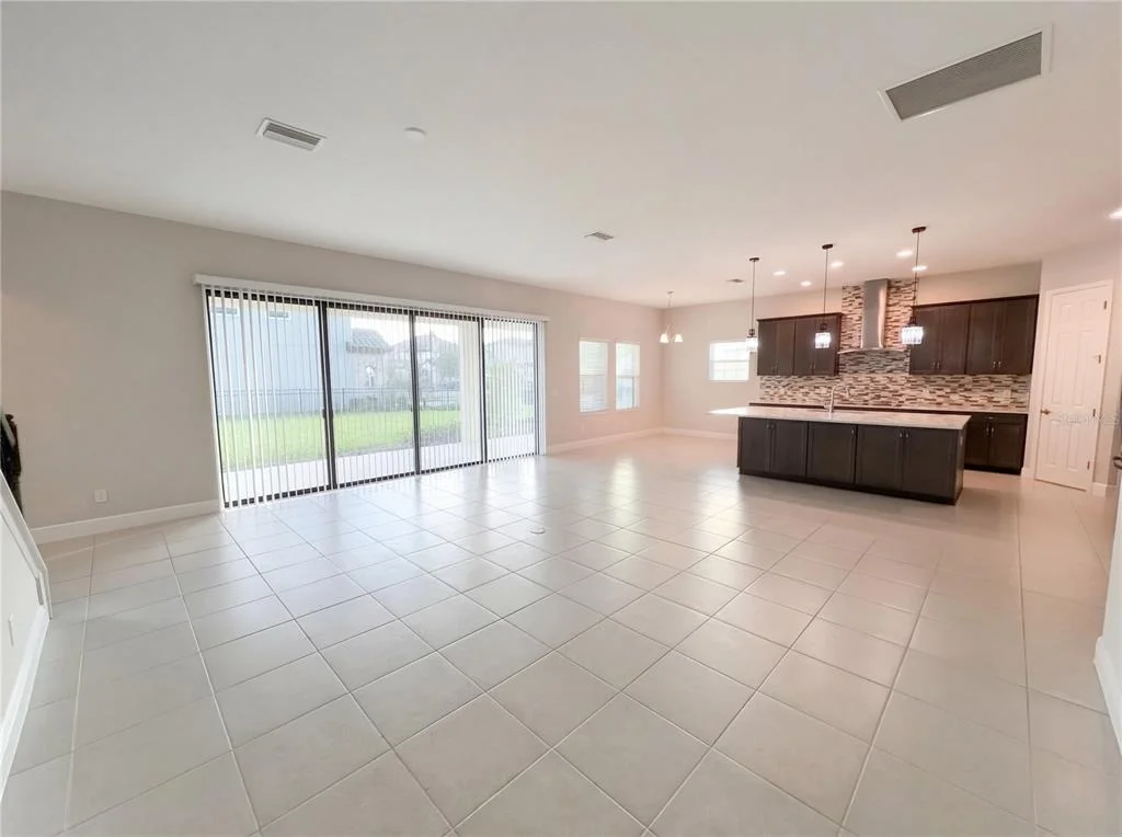 Photo of 11277 RUSTIC TIMBER LOOP