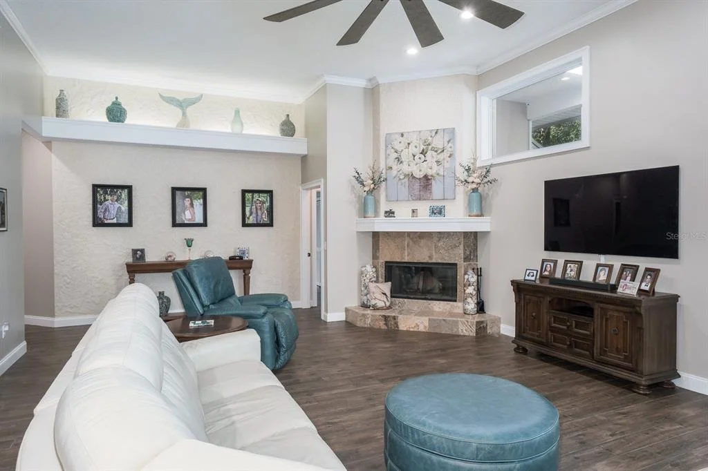 Photo of 110 DEERPATH DRIVE