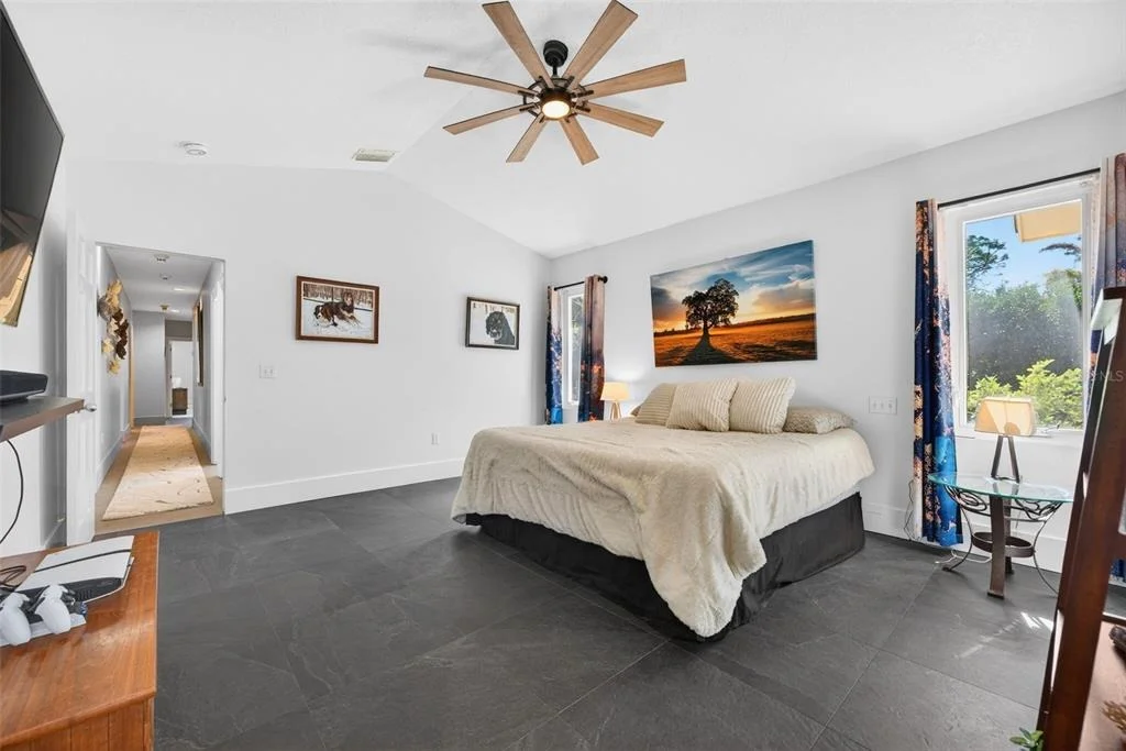 Photo of 2392 LANDINGS CIRCLE