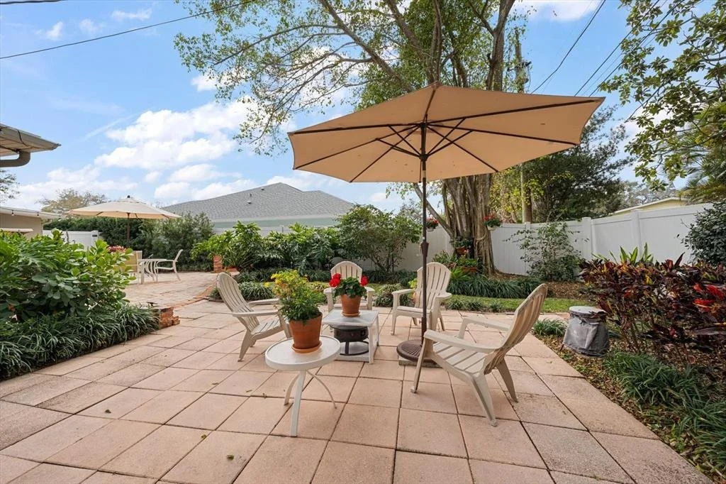 Photo of 1718 MEREDITH LANE