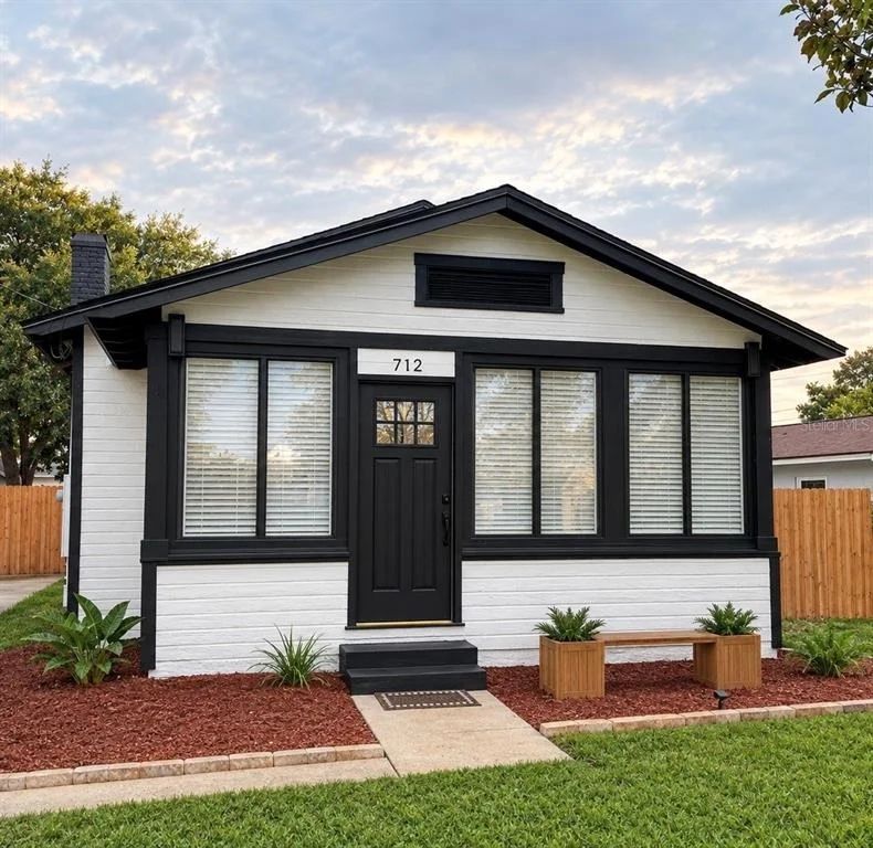 Photo of 712 BAFFIE AVENUE