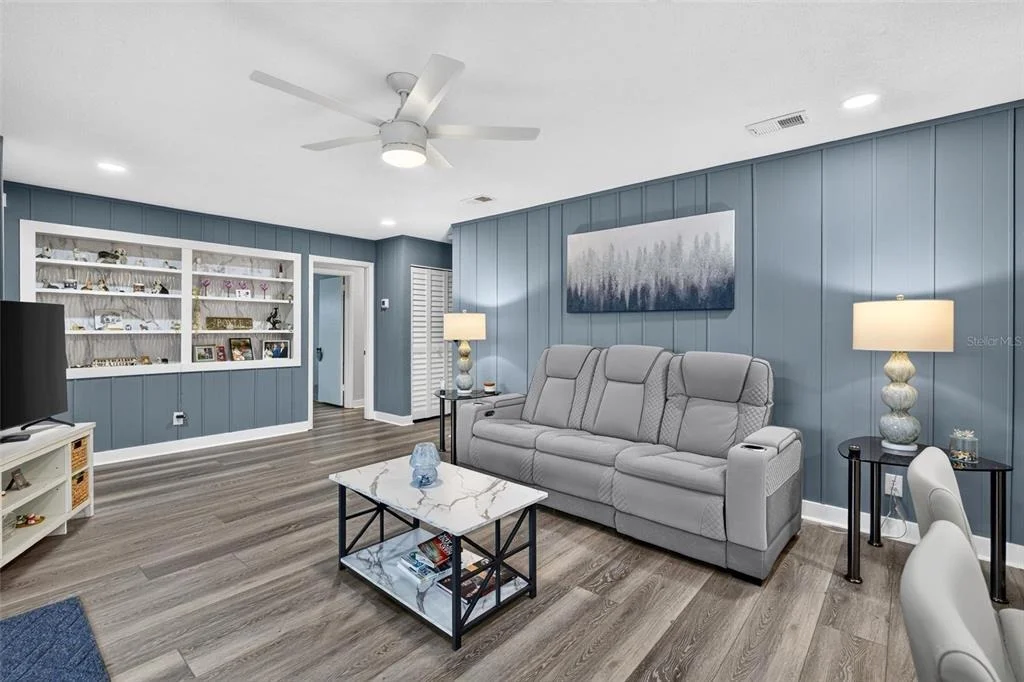Photo of 117 ANN RUSTIN DRIVE