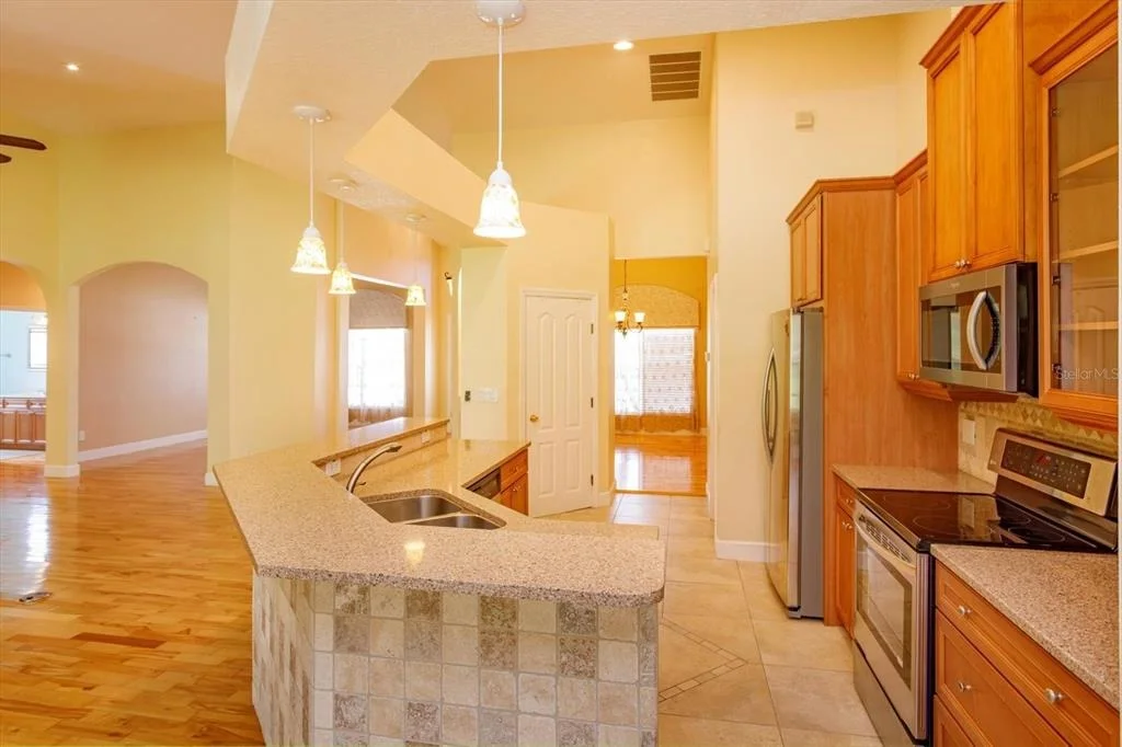 Photo of 12560 KATHERINE CIRCLE