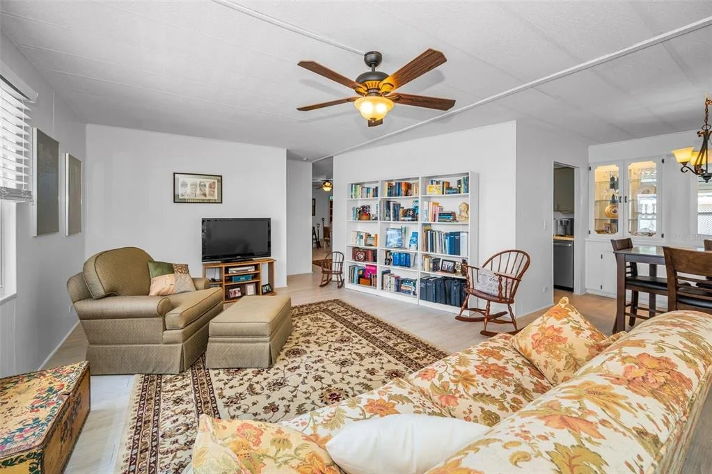 Photo of 3230 LANARK DRIVE