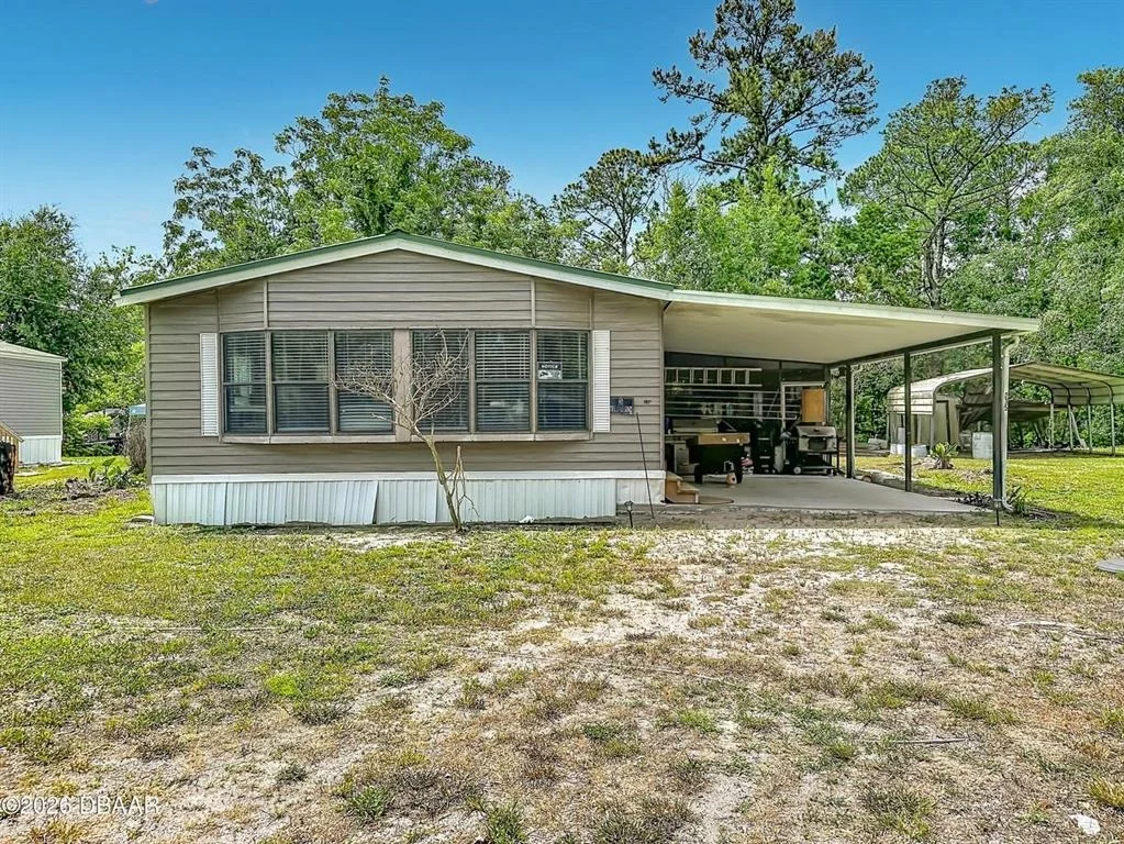 Photo of 235 CLEARWATER ROAD