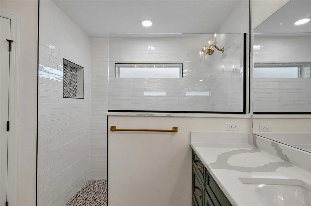 Photo of 22 ERIC DRIVE