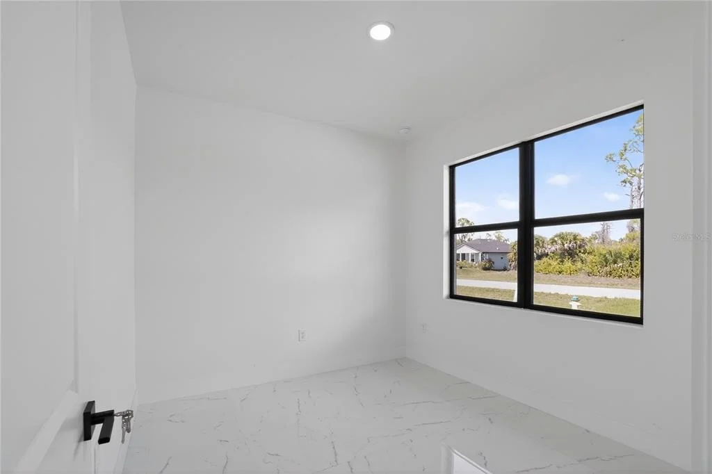 Photo of 336 SUNSET ROAD