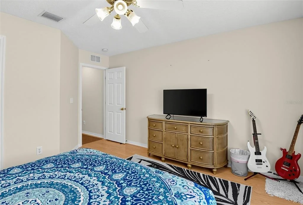 Photo of 43 KARAS TRAIL