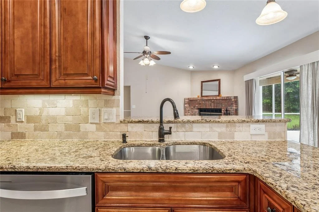 Photo of 14433 LINDEN DRIVE