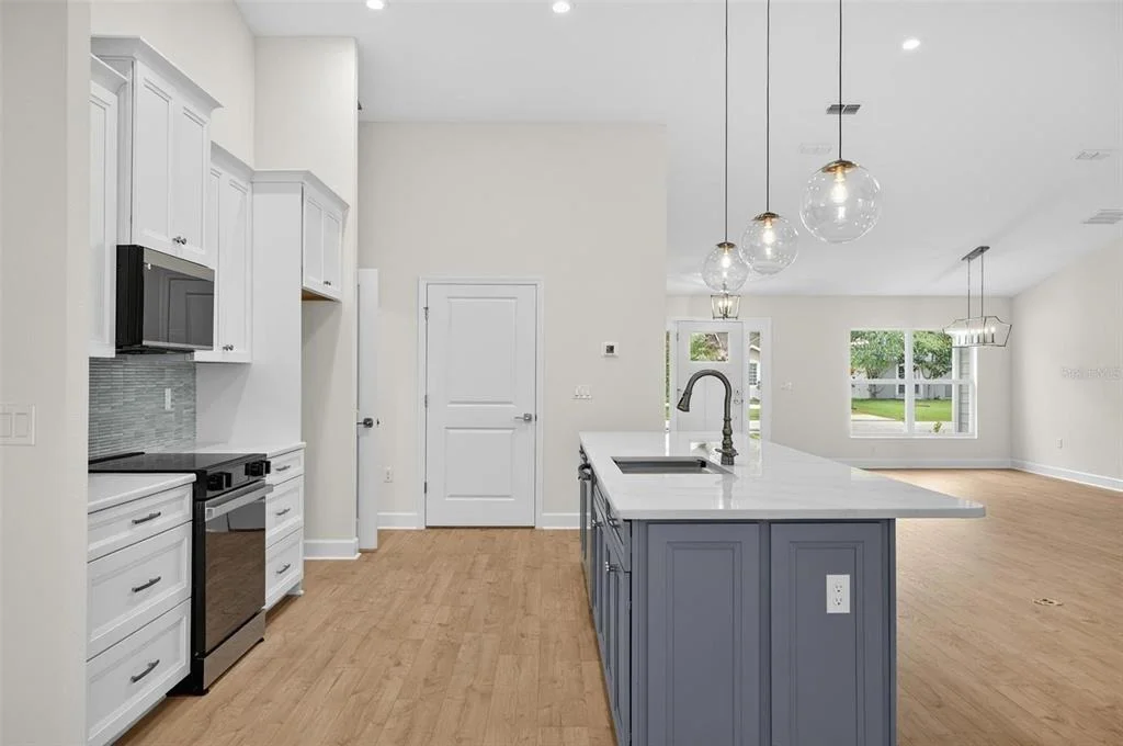Photo of 15 ERIC DRIVE