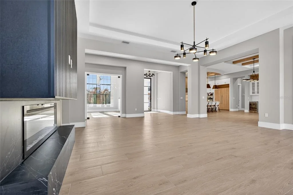 Photo of 16130 PENDIO DRIVE