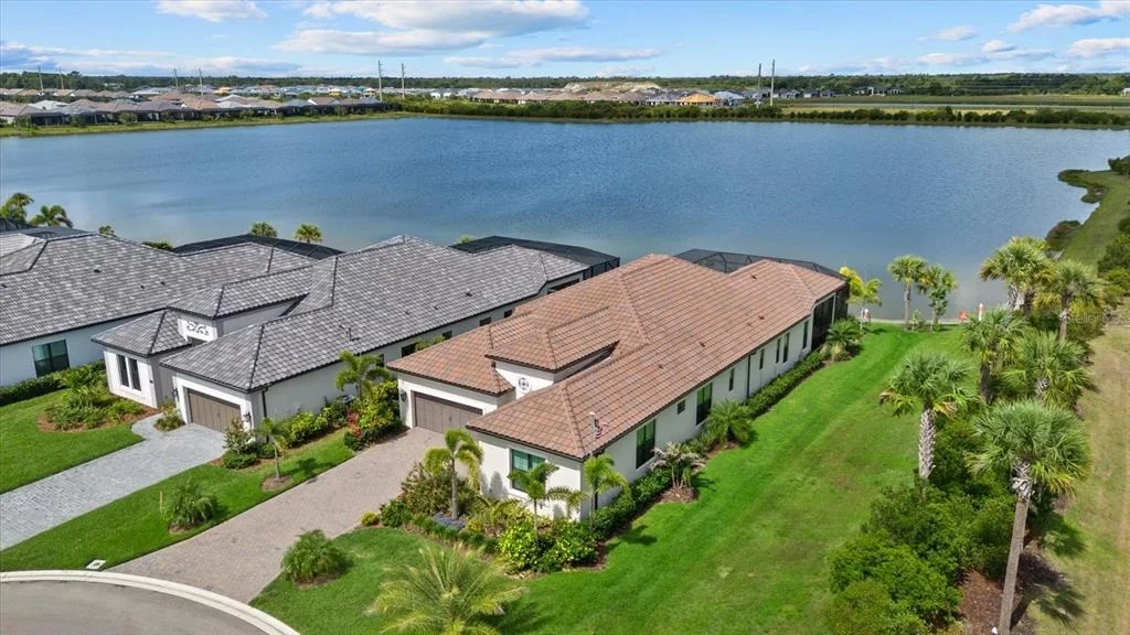 Photo of 556 BOCELLI DRIVE