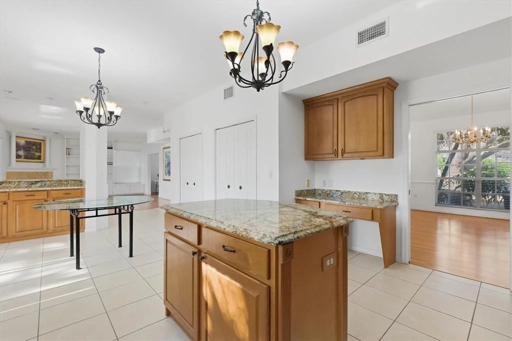 Photo of 2328 WARWICK DRIVE