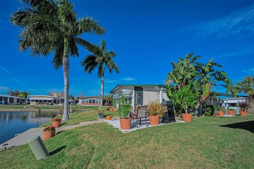 Photo of 4706 BURNEY DRIVE