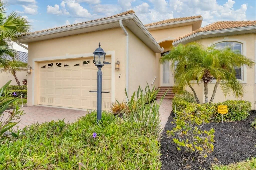 Photo of 7 WINDWARD ROAD