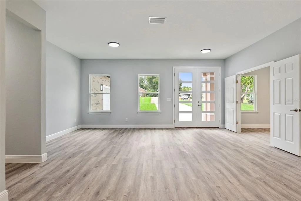 Photo of 2043 WATERSEDGE DRIVE