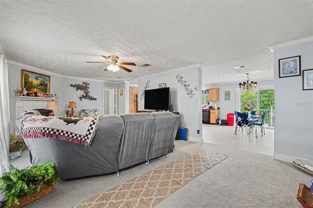 Photo of 8043 TOWER STREET
