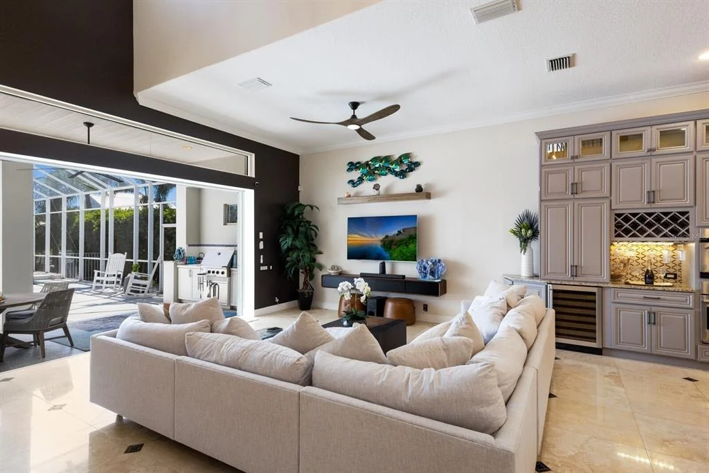 Photo of 541 FORE DRIVE