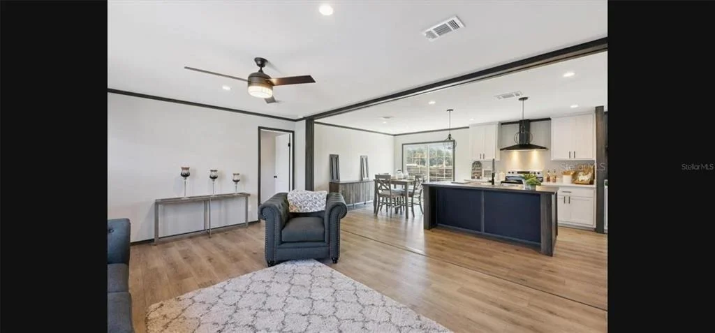 Photo of 1636 MISTLETOE STREET