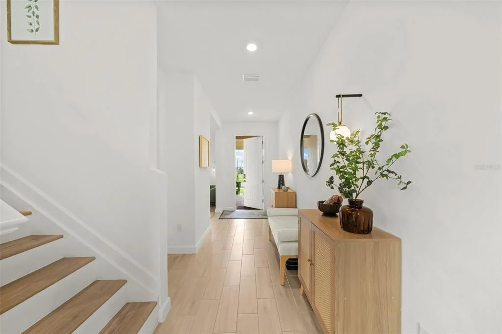 Photo of 660 VERIDIAN CIRCLE NW