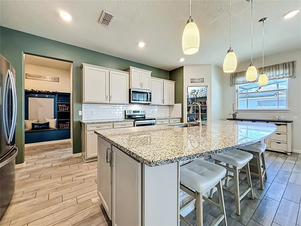 Photo of 2323 NUTHATCH STREET