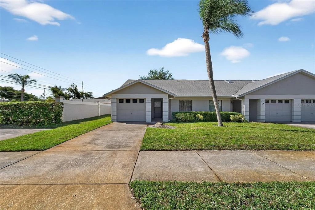 Photo of 2369 BEVERLY DRIVE