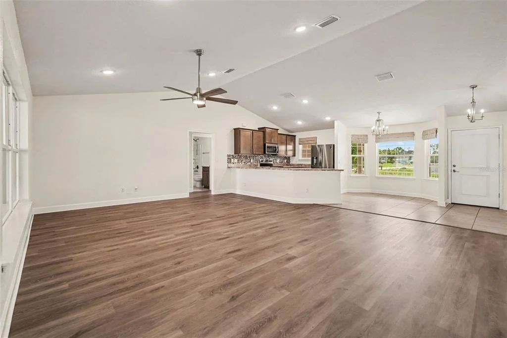 Photo of 2363 RING ROAD